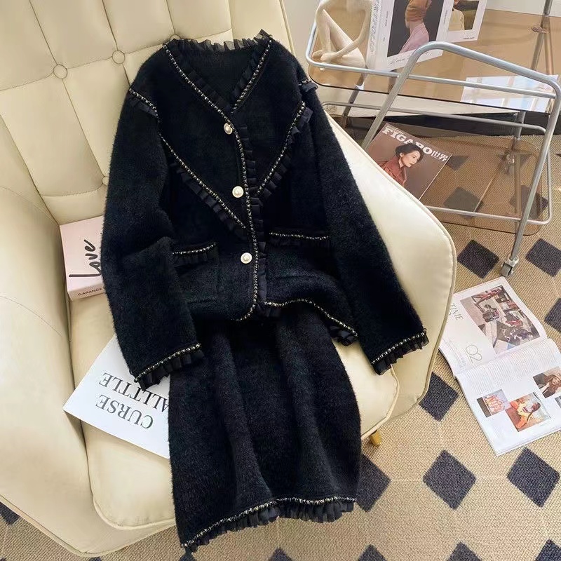 Women Vintage Winter Pear Suit - огляд і ціна Winter Clothing In French